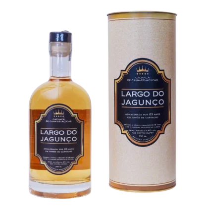 Cachaça Largo do Jagunço Nobre 3 anos em carvalho com estojo cilíndrico